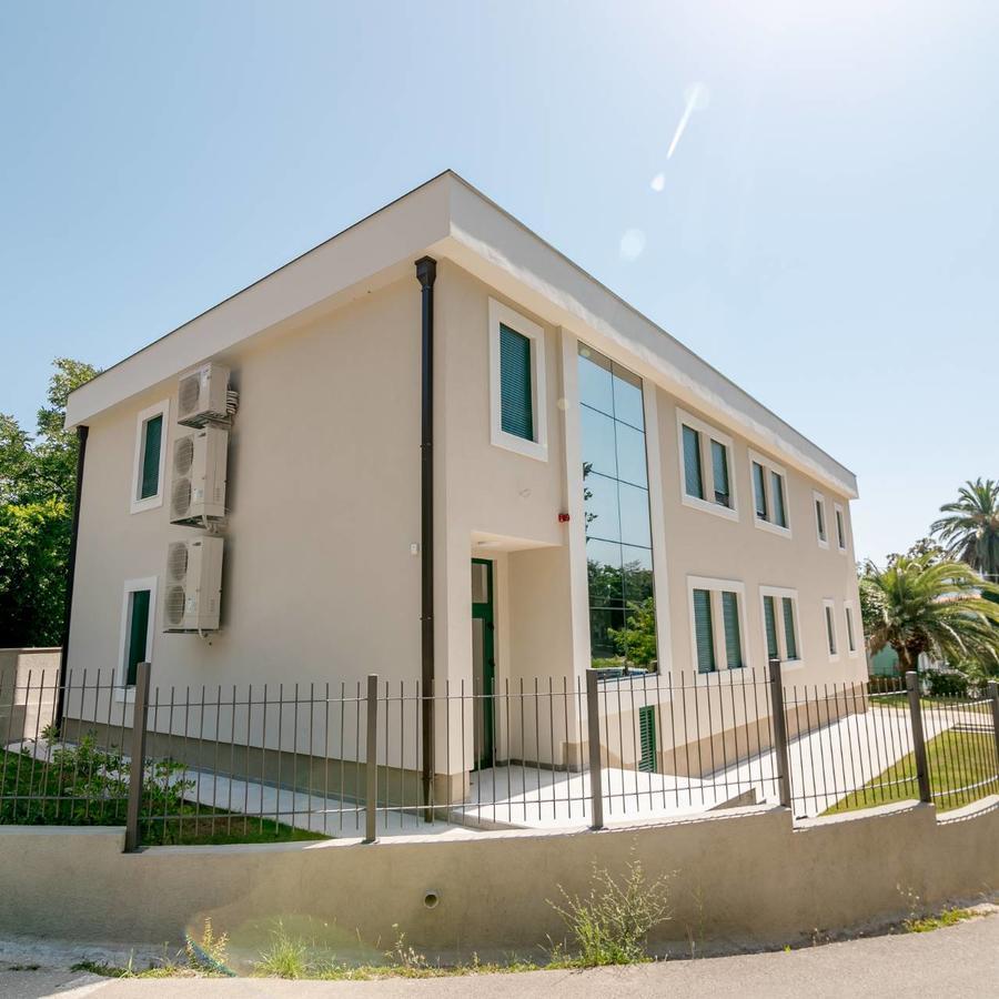 Apartmani Luka Meljine Exteriör bild