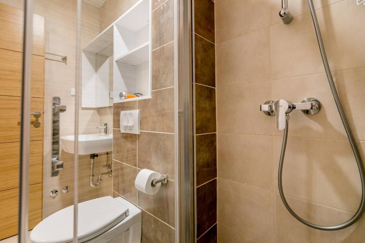 Apartmani Luka Meljine Exteriör bild